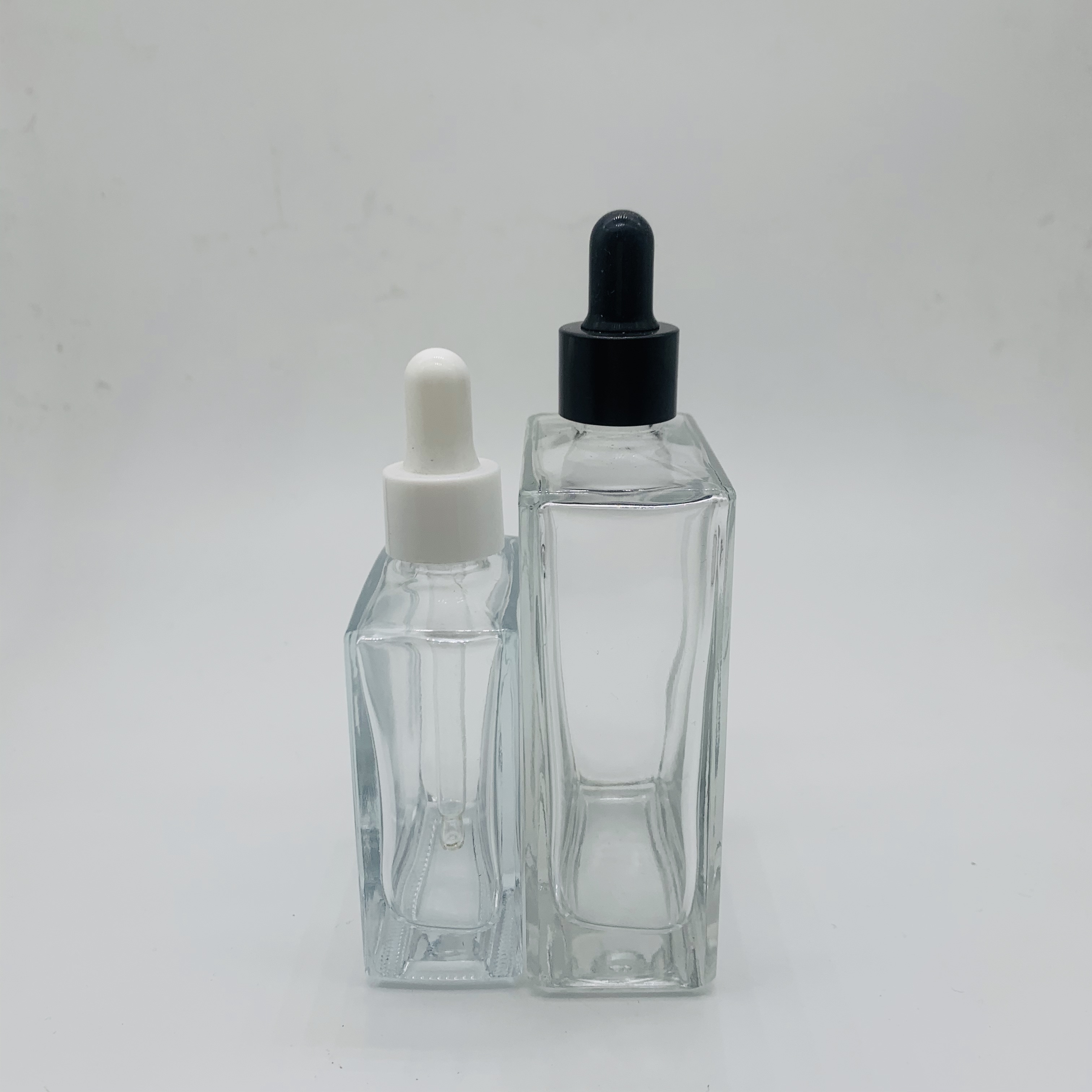 Free Sample 50Ml White Black Matte Square Glass Dropper Bottle