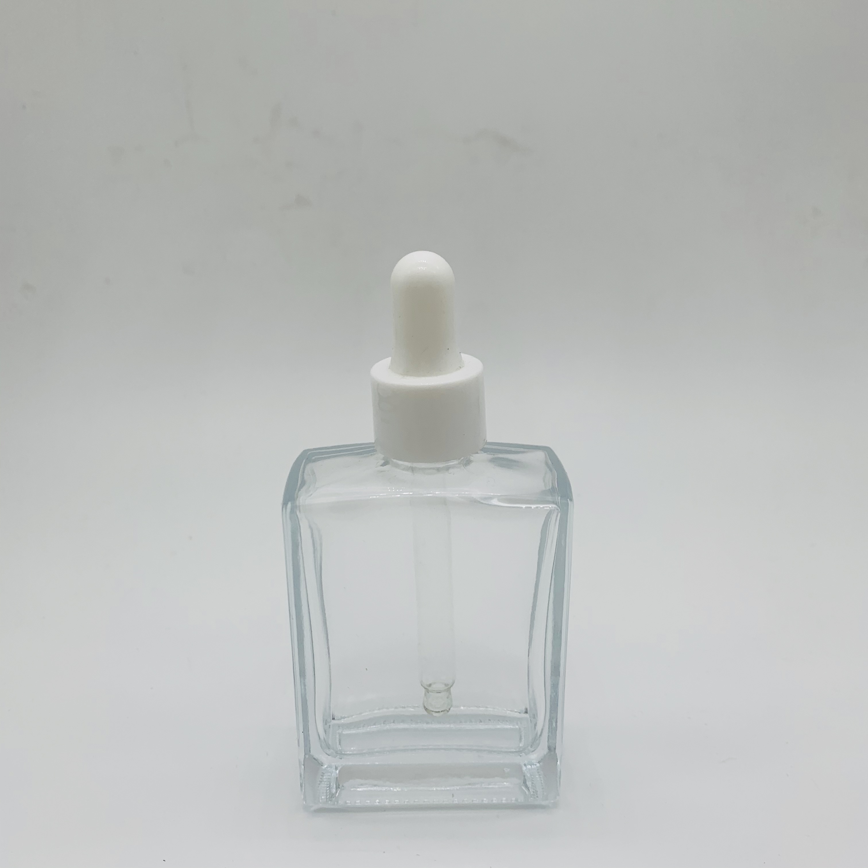 Free Sample 50Ml White Black Matte Square Glass Dropper Bottle