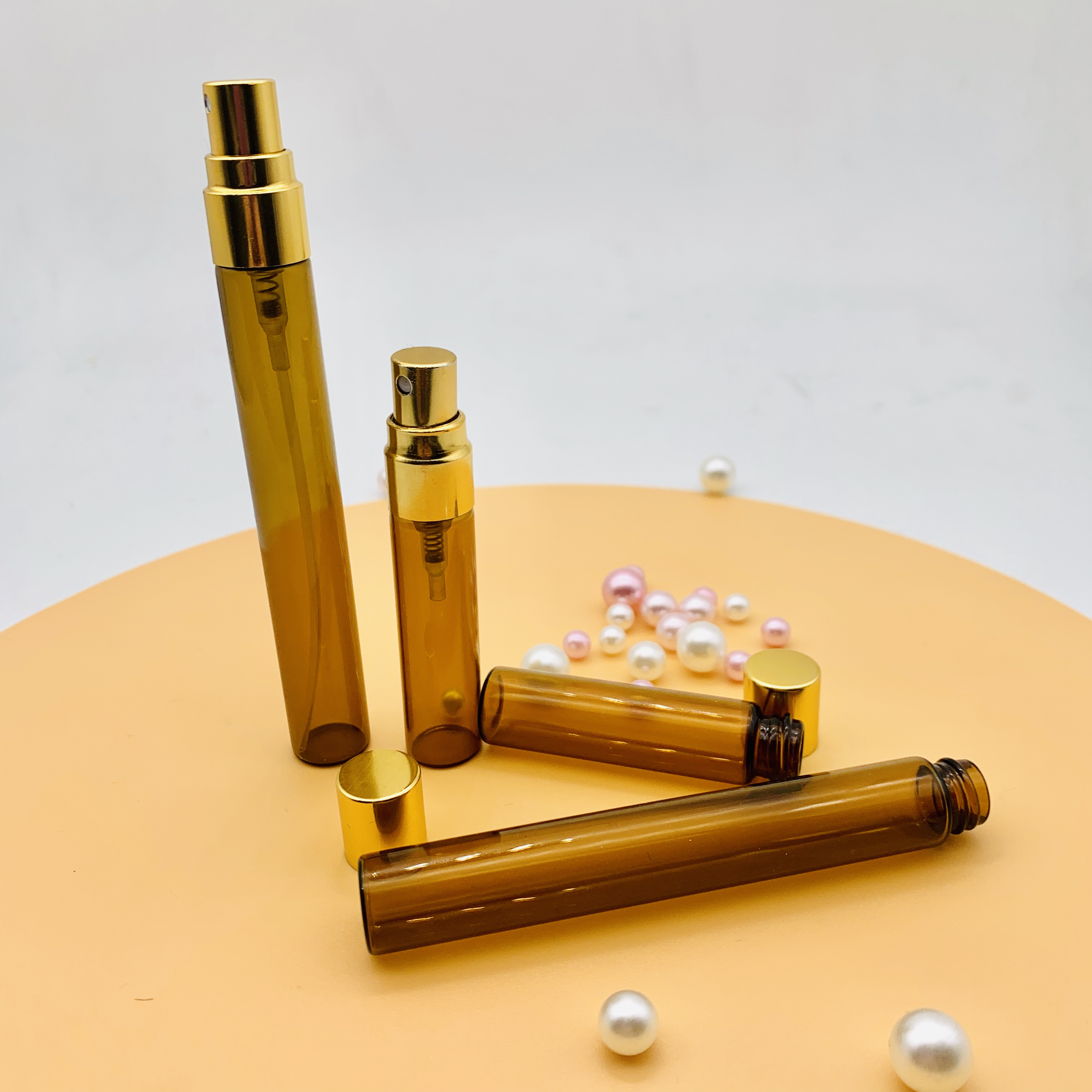Free Sample Amber Empty Glass Pump Spray Cosmetic Perfume Bottle 5Ml 10Ml