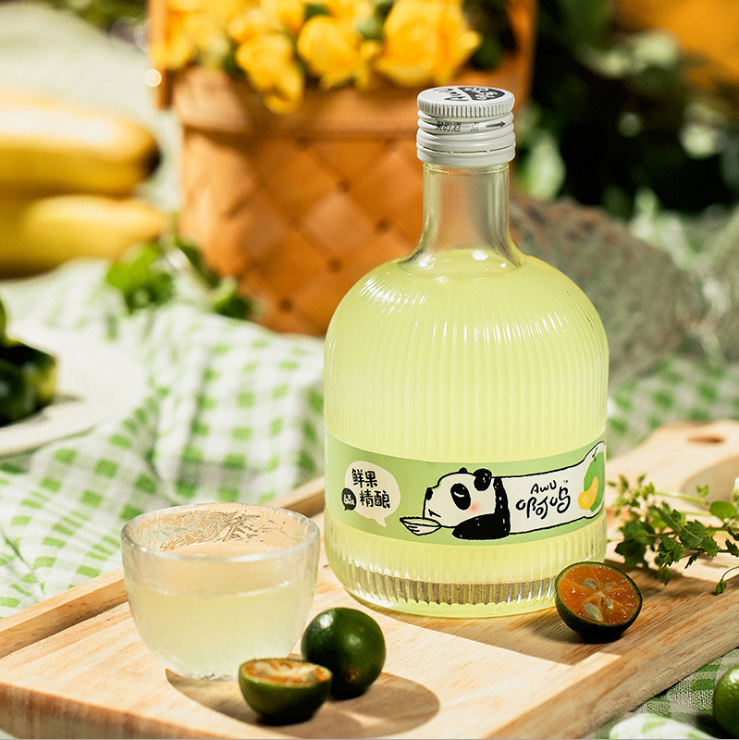 Free Sample High-quality 370ml 12oz oblate wine vodka whiskey Small Glass transparent empty Drink Bottle