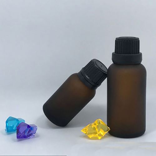Free Sample Luxury Colored Glass Dropper Bottle For Cosmetic Essential Oil