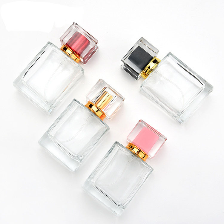 Free Sample Luxury Woman 50ml Square Spray Glass Perfume Bottle 50 ml Wholesale