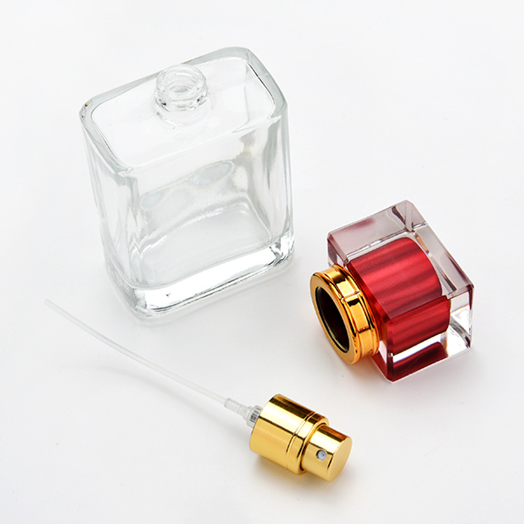 Free Sample Luxury Woman 50ml Square Spray Glass Perfume Bottle 50 ml Wholesale