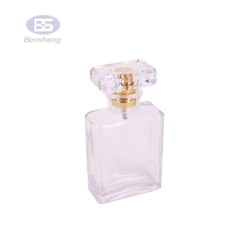 Free Sample Luxury Woman 50ml Square Spray Glass Perfume Bottle 50 ml Wholesale