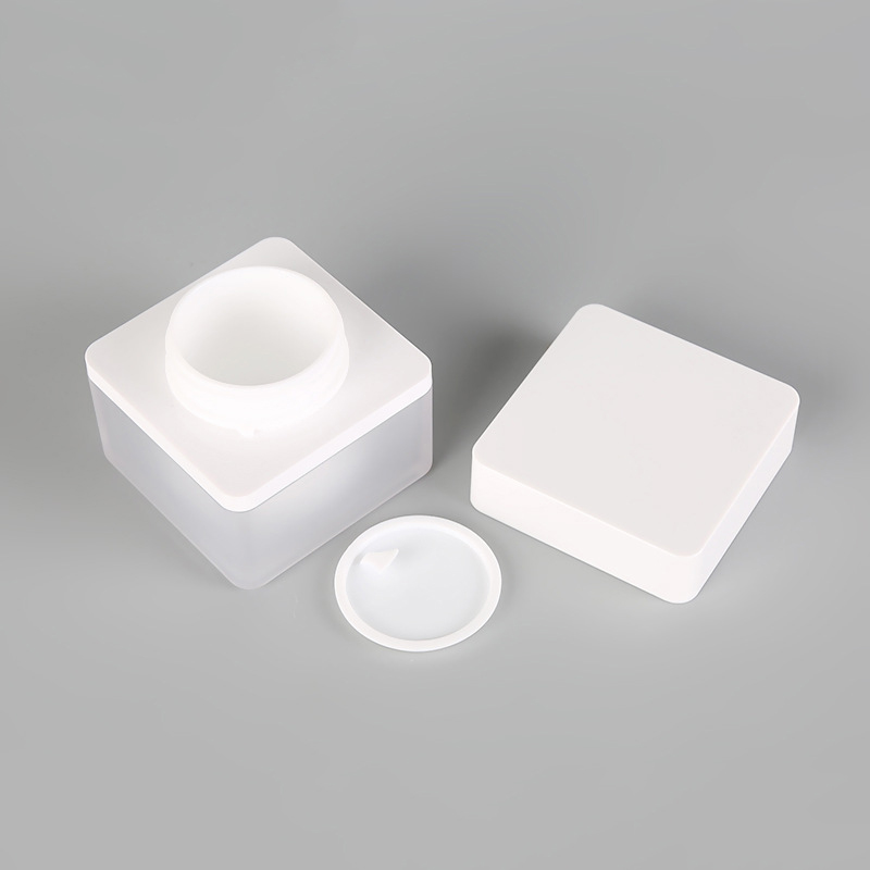 Free Sample New matte transparent Square 30ml 50ml Jar 2020 New design