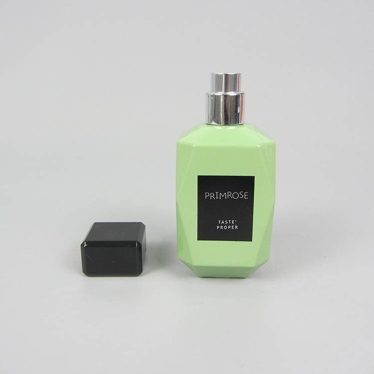 Free Sample Pink Woman 50ml Personalized Spray Glass Perfume Bottle 50ml Wholesale