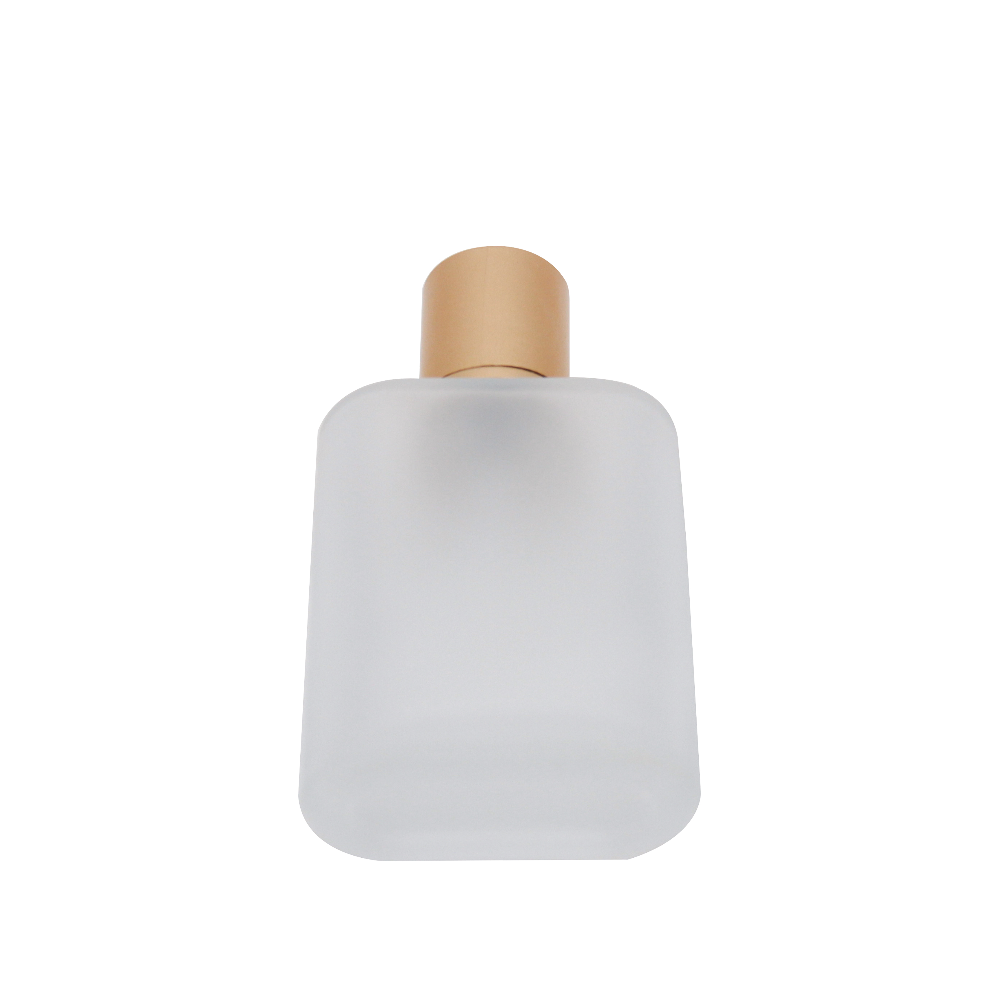 Free Sample Wholesale 30 ml Rectangular Square Packaging Spray Perfume Glass Creative Spray Bottle