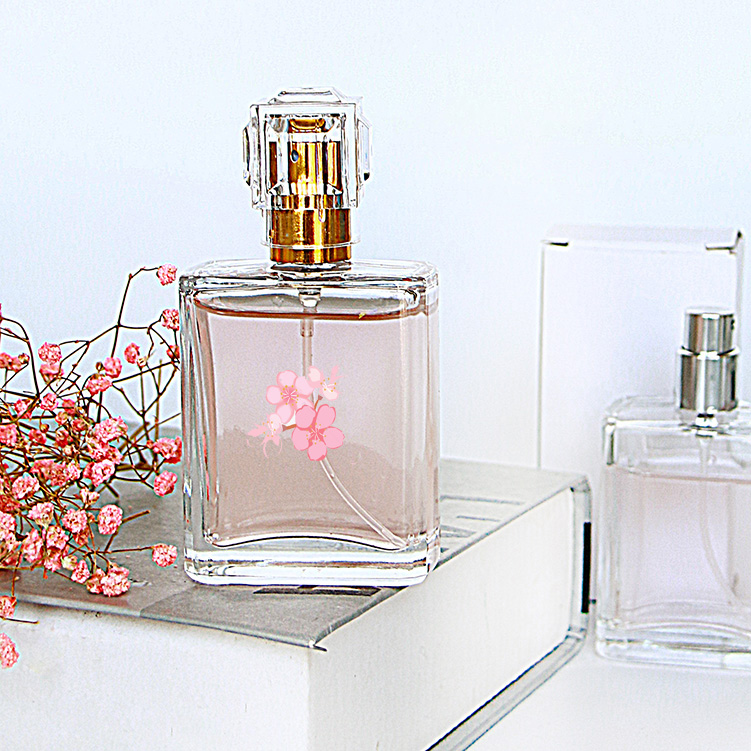Free Sample  Woman 50ml Square Spray Glass Perfume Bottle 50 ml Wholesale