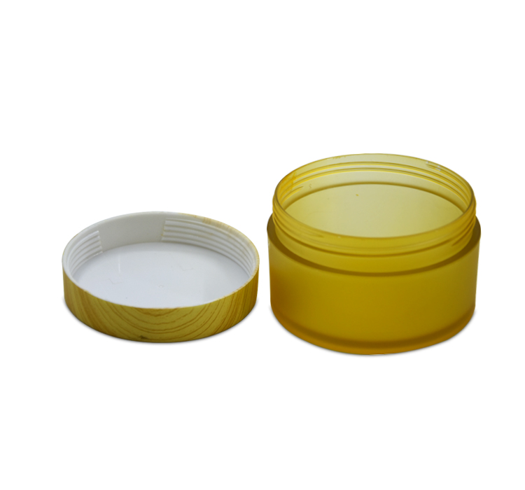 Free Sample Yellow PET Plastic Body Scrub Face Cream Packaging Jar with Water Transfer Wooden Screw Cap