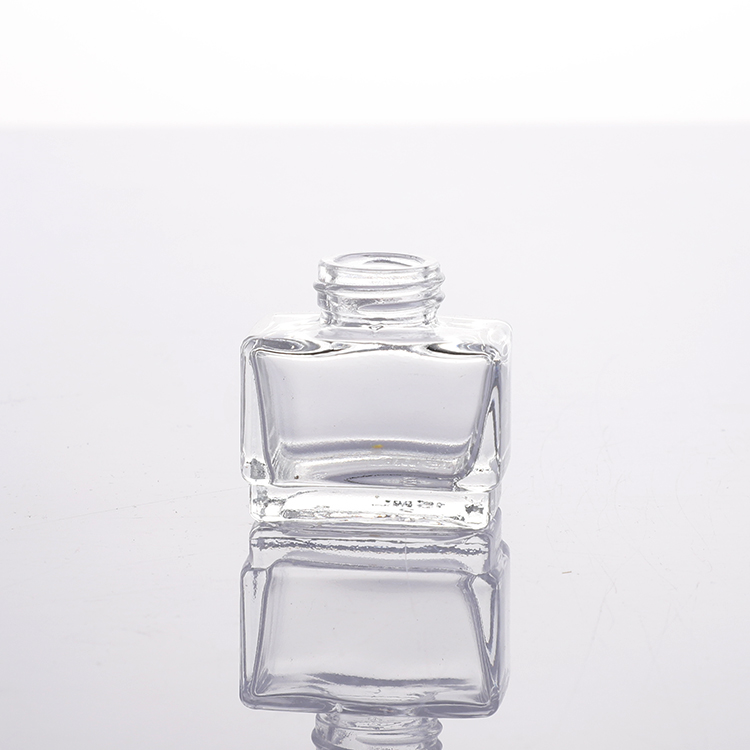 Free Samples 15ml 30ml Luxury Transparent Glass Perfume Spray Bottles