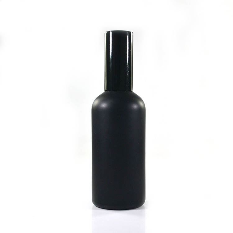Free sample 100ml matte black frosted glass spray bottle with aluminum pump cap for oil perfume packaging