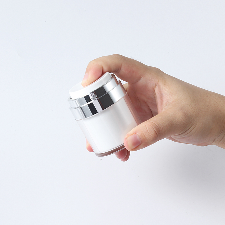 Free sample 15g 30g 50g acrylic white and silver cosmetic cream airless jar