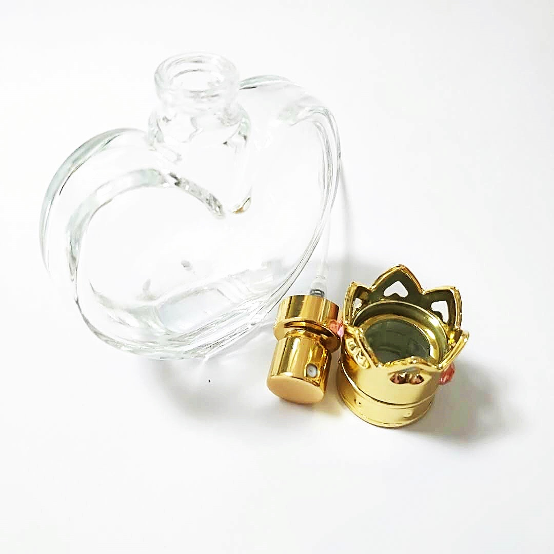 Free sample 40ml heart shape perfume bottle glass