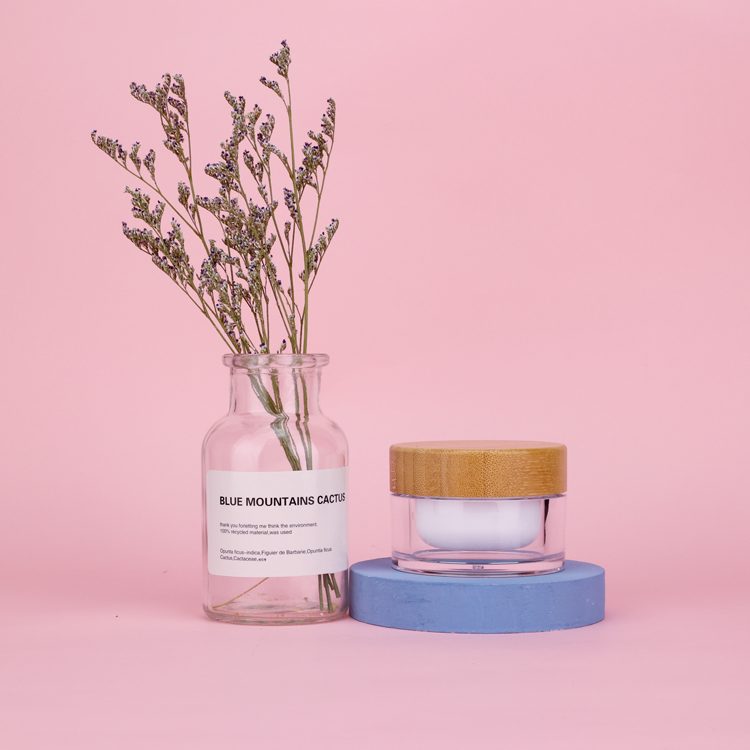 Free sample beauty cosmetic container plastic inner bamboo lid cream empty jar with screw cap for natural cosmetic