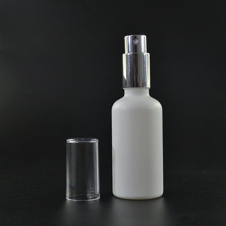 Free sample empty matte black 30ml 50ml 100ml refillable glass perfume spray bottle with aluminum spray pump cap