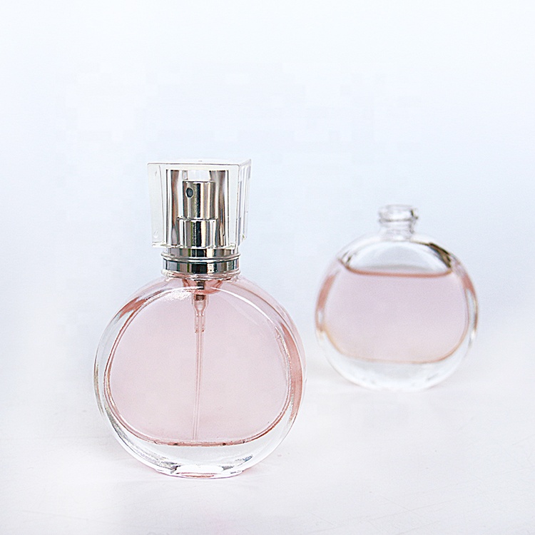 Free sample luxury 30ml 50ml flat empty perfume glass bottles with spray pump wholesale