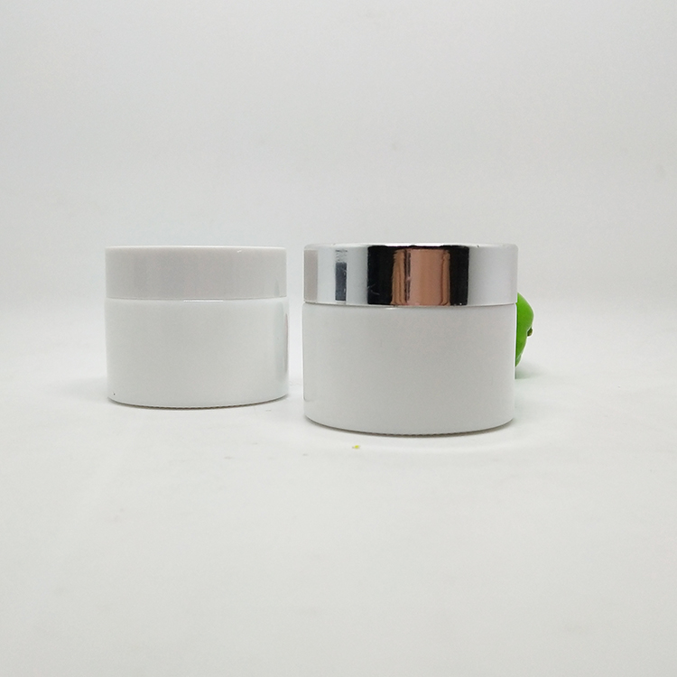 Free sample skincare packaging empty white cosmetic glass jar 30g 50g