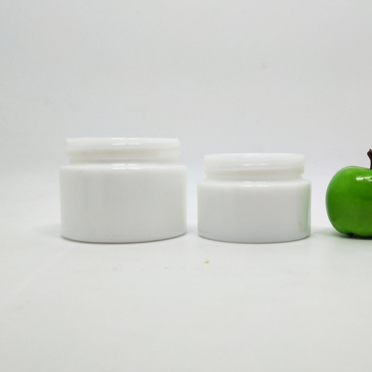 Free sample skincare packaging empty white cosmetic glass jar 30g 50g