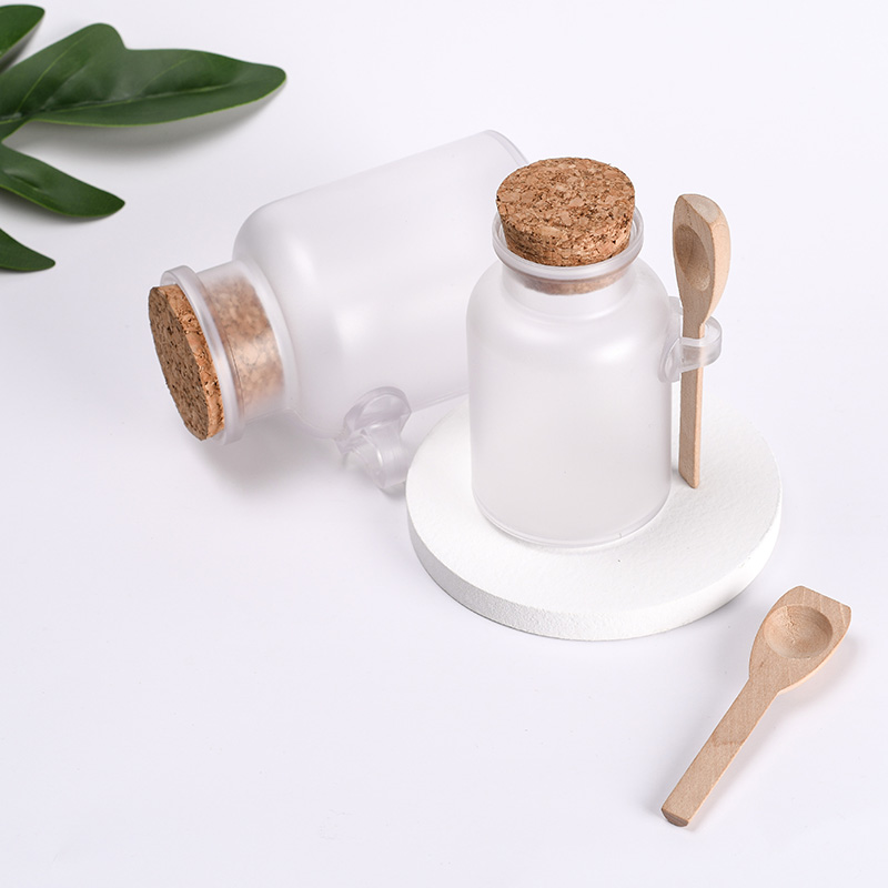 Free samples ABS plastic material 100g 200g 300g frosted clear bath salt bottle with spoon bamboo lid