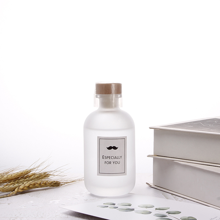 Frost Clear Round Glass Bottle For Wine