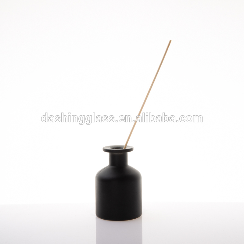 Frosted Matte Black Reed Diffuser Glass Bottle Aroma Diffuser Bottle with Cap