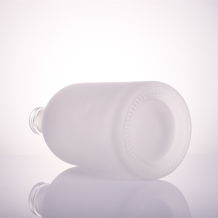Frosted Surface 250ml 500ml Wine Liquor Glass Vodka Bottles
