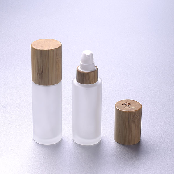 Frosted glass bottle cream jar with bamboo lid