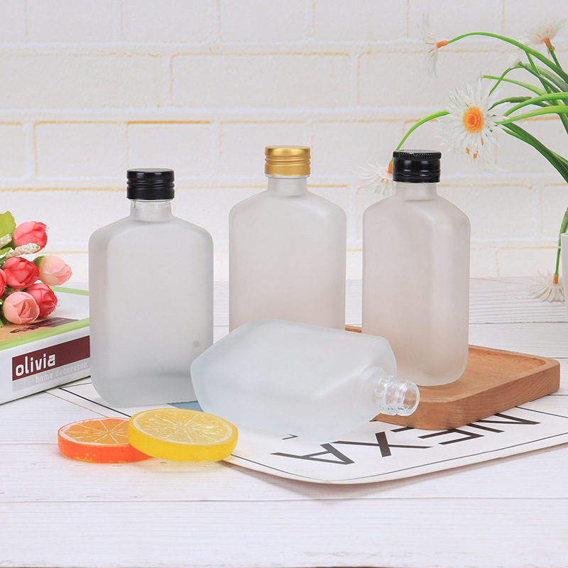 Frosted small mini liquor glass whisky vodka bottle with metal screw cap 100ml 200ml 300ml alcohol drink bottle tequila