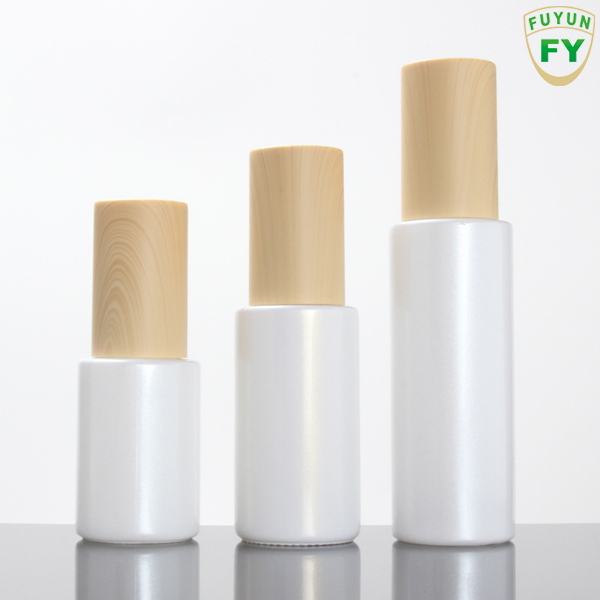 Fuyun In stock No MOQ 20ml/30ml/60ml/100ml/120ml Bamboo Cap White Essential Oil Glass Bottle