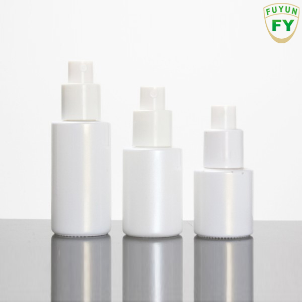 Fuyun In stock No MOQ 20ml/30ml/60ml/100ml/120ml Bamboo Cap White Essential Oil Glass Bottle