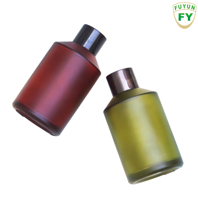 Fuyun In stock big size 15ml/30ml/60ml/125ml/200ml frosted green color boston cylinder glass bottles with black cap