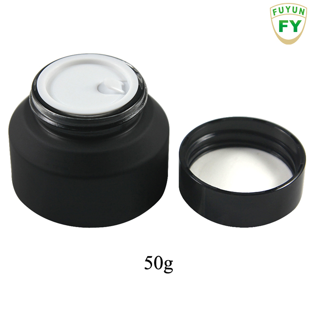 Fuyun Manufacturer 15g/30g/50g Slope Shoulder Round Matte Black Screw Frosted Cosmetic Containers Cream Frosted Glass Jars
