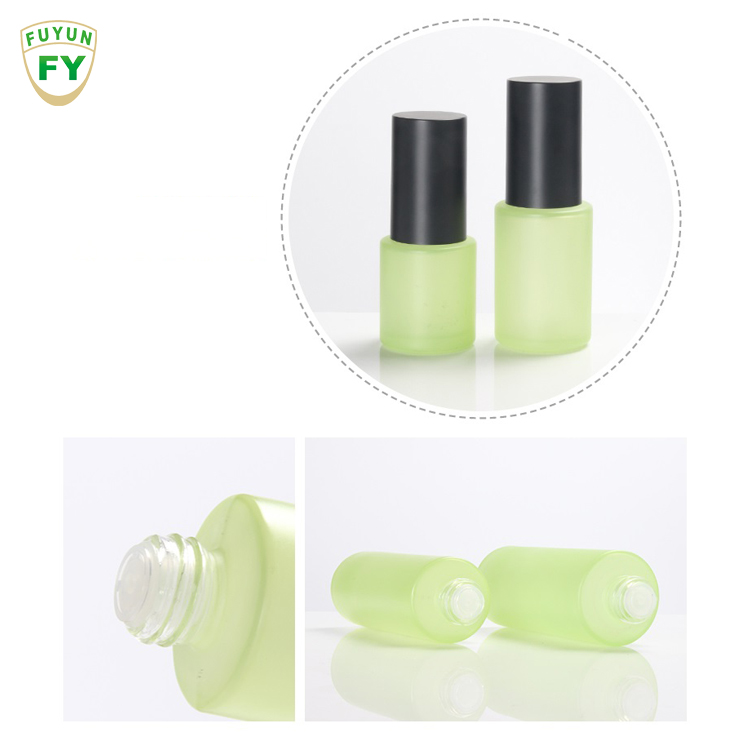Fuyun Matt Black Cap Green Bottle 20ml 30ml 40ml 60ml 80ml Makeup Facial Toner Remover Glass Bottles with Inner Stopper