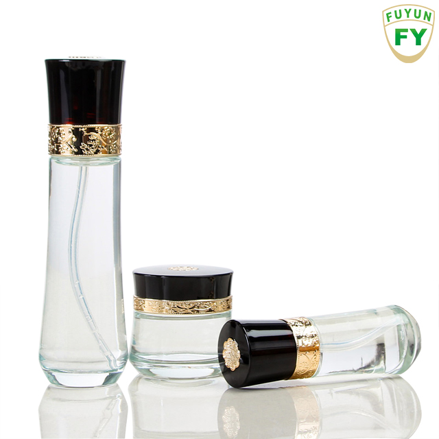 Fuyun Quick shipping 30ml 50ml cosmetic cream glass jars with black cap