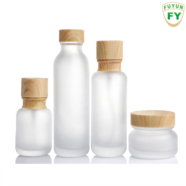 Fuyun Small Order 150ml Bamboo Lid Cosmetic Skin Care Bottle Glass Jars Bottfor Face Cream Toner