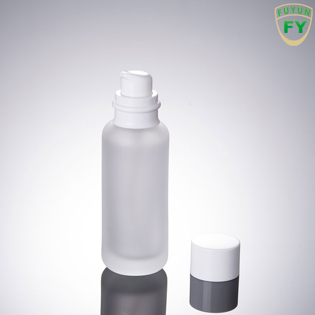 Fuyun Wholesale 110ml cylinder frost cosmetic glass lotion bottles with pump