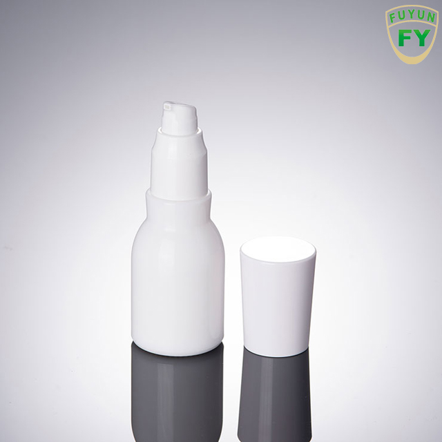 Fuyun cosmetic frosted clear white 40 ml glass pump spray bottle for personal care
