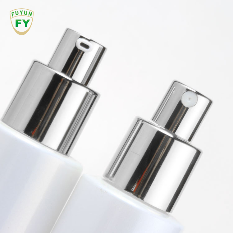 Fuyun glass cosmetic bottle set, glass cosmetic bottle set,cosmetics cream glass bottles and jars