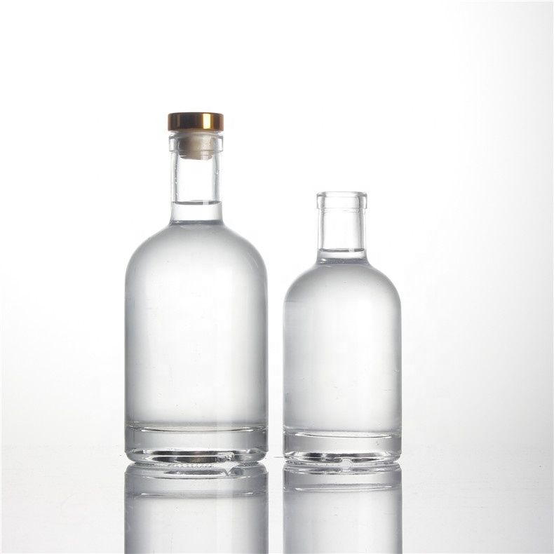 Gin Spirits Liquor Extra Flint Cork Stop Cap Bottles Transparent Oslo Glass Vodka Cork Top Round Beverage 700ml for Rum Whisky