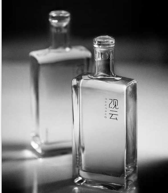 Glass Bottles Sold By Manufacturers 500ml White Wine Bottles Empty Creative High-end Transparent Bottle