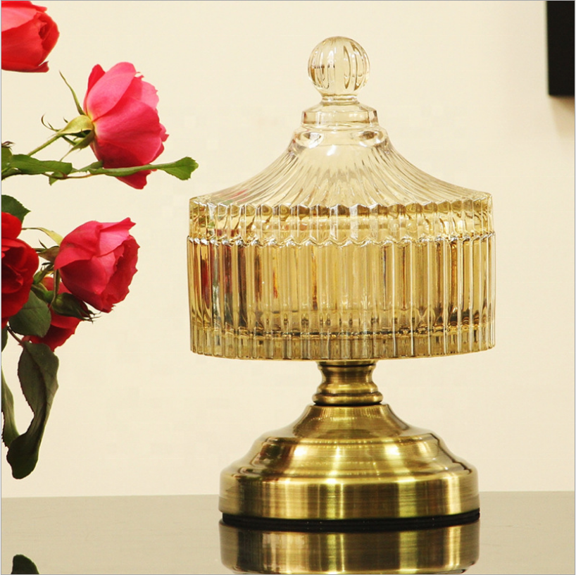 Glass Candy Jar For Candy Nuts Small Things Home Hotel Restaurant Wedding Gold Luxury Lead-Free Glass Jar For Dry Fruit