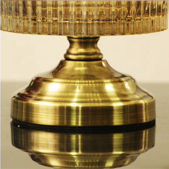 Glass Candy Jar For Candy Nuts Small Things Home Hotel Restaurant Wedding Gold Luxury Lead-Free Glass Jar For Dry Fruit