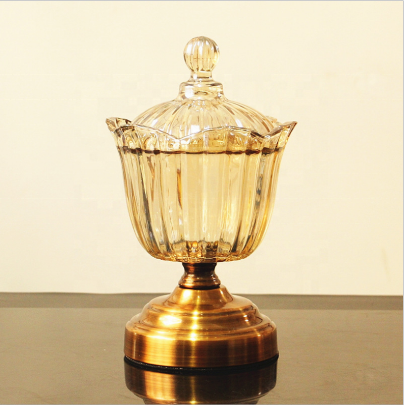 Glass Candy Jar For Candy Nuts Small Things Home Hotel Restaurant Wedding Gold Luxury Lead-Free Glass Jar For Dry Fruit