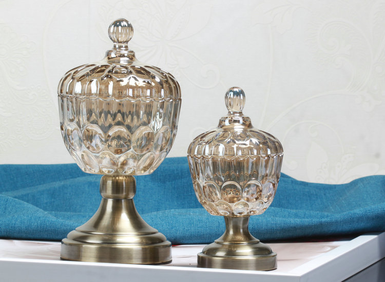 Glass Candy Jar with Lid - Glass Candy Dish Bowl Ideal For Home, Office and Party - Decorative Weddings Candy Buffet Jar