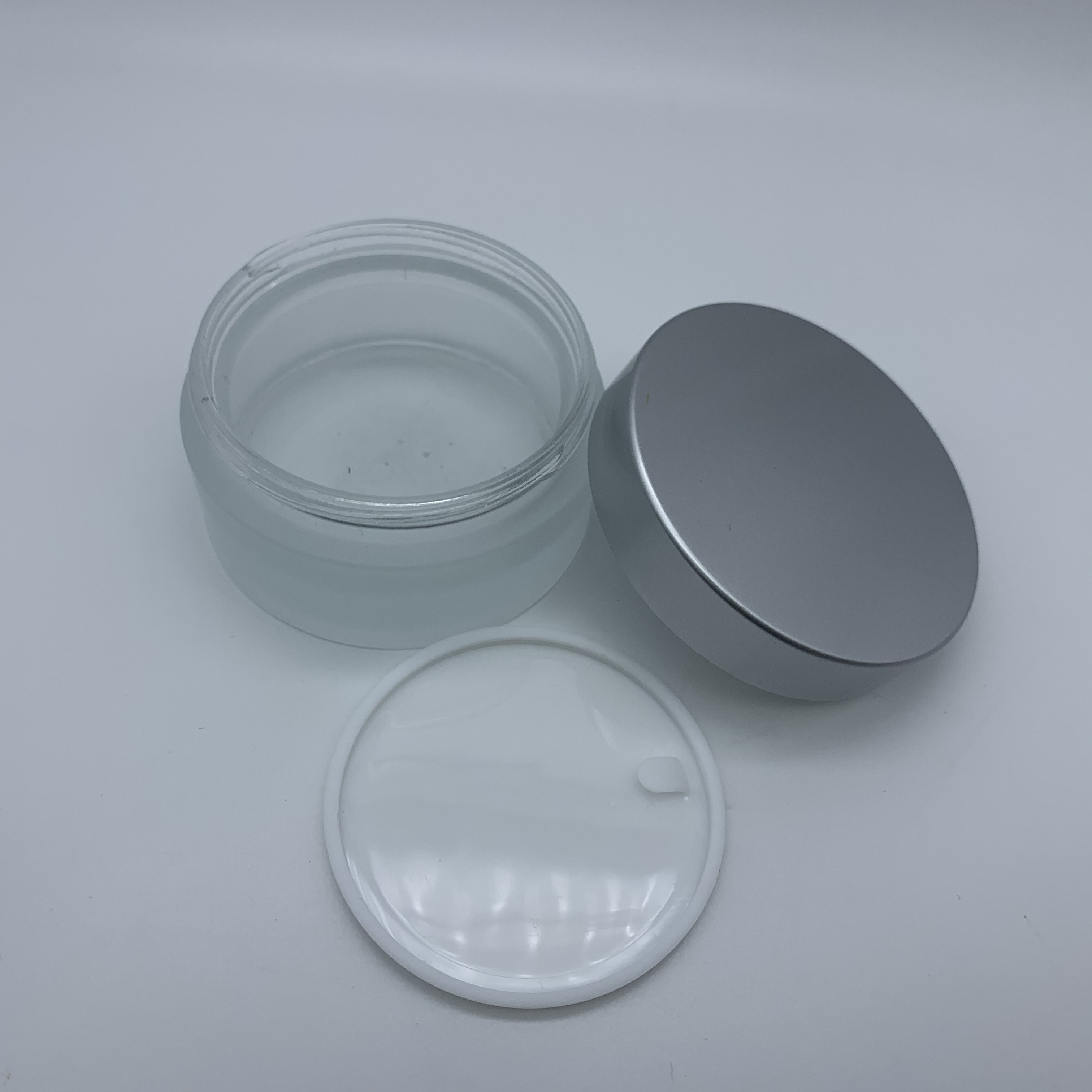 Glass Cosmetic Lotion Jars Wholesale