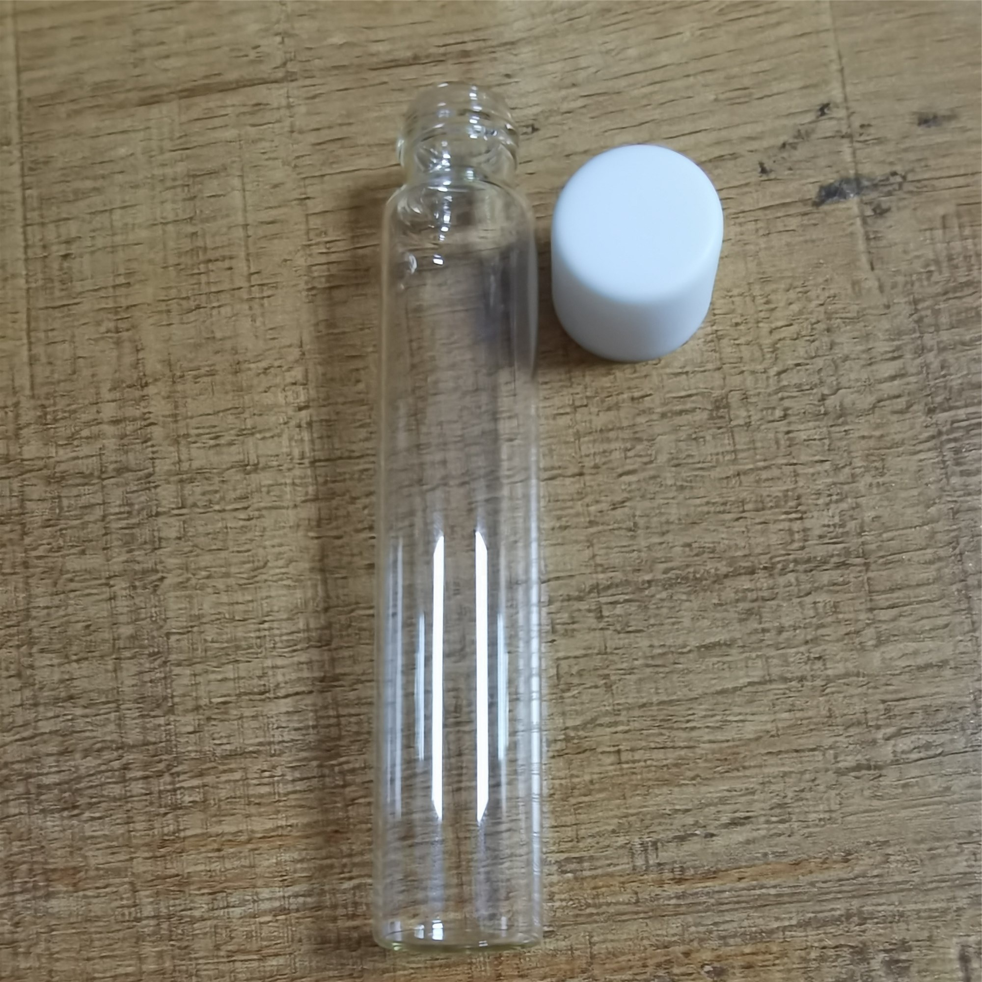 Glass Doob CR Lid Joint Blunt Pre-Rolled Tube With Screw Top Lid 22mm Dia x 110mm High