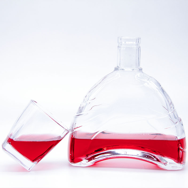 Glass Liquor Bottle Super Flint Brandy Bottle 700ml New Design
