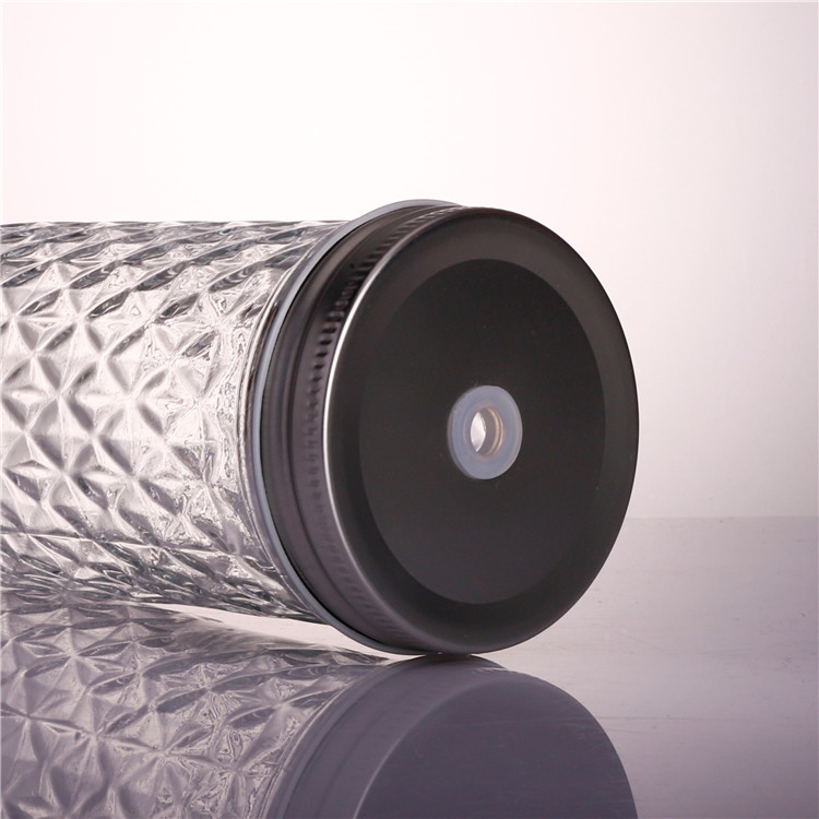 Glass manson jar with metal lid