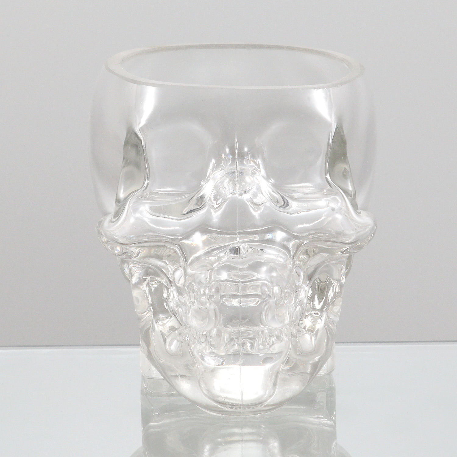 Glassware Packaging Factory Customize Transparent Empty Skull Bar Glass Bottle for Liquor