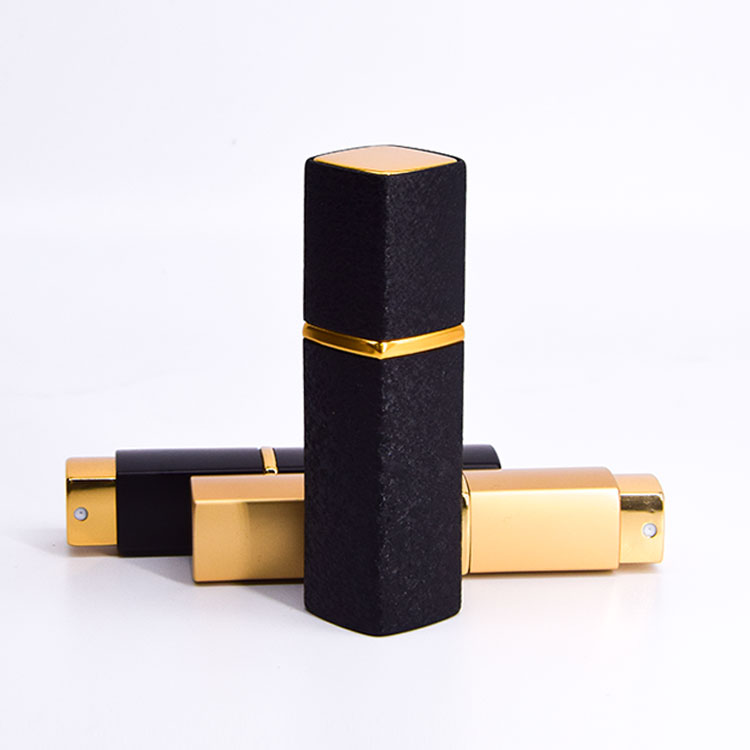 Good Quality Factory Directly Mini Aluminum Refillable Perfume Bottle Perfume Atomiser, Spray Twist 15 Ml